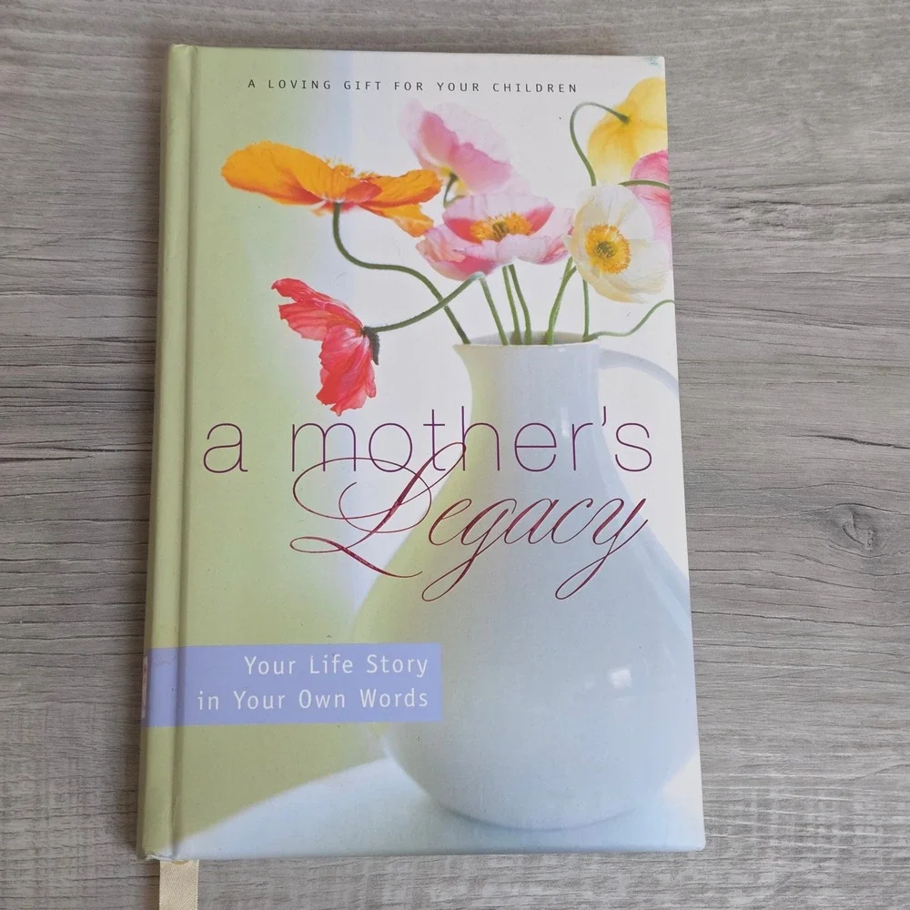 A Mother's Legacy Hallmark Memory Book Guided Journal Hardcover Gift Unused